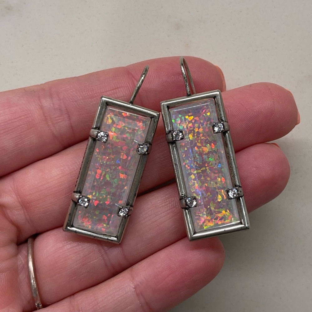 Kendra Scott earrings